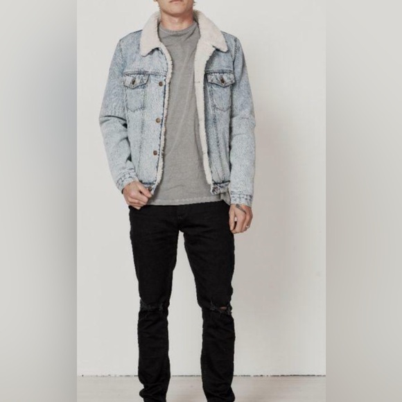 1980’s Style Stone Washed Men’s Denim Jacket with Sherpa Lining, Sz L - Picture 3 of 10